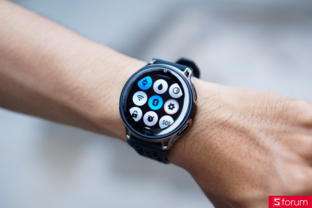 Giao diện ZeppOS 5 trên Amazfit Cheetah 2 Pro