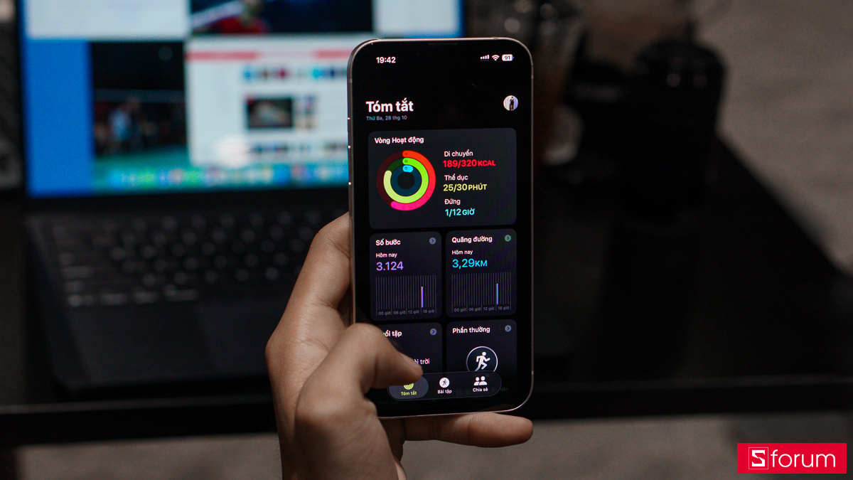  Apple Watch Ultra 3 còn cung cấp cho người dùng thêm nhiều tính năng cải thiện sức khỏe cũng như tracking các thông số cơ thể từ cơ bản đến chi tiết