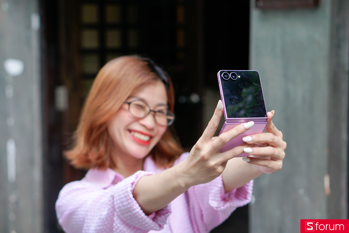 Thông số cấu hình của Samsung Galaxy Z Flip8