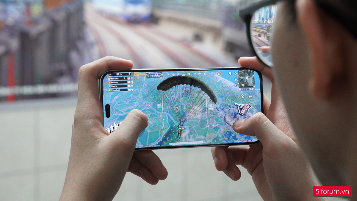 HONOR 400 Lite có hiệu năng khá lệch so với giá tiền