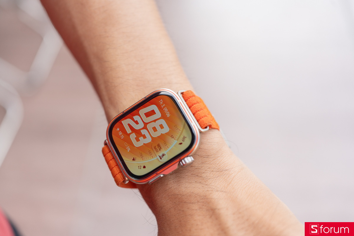 Khung viền Titanium và mặt kính Sapphire tăng thêm độ bền bỉ cho Huawei Watch Fit 5 Pro