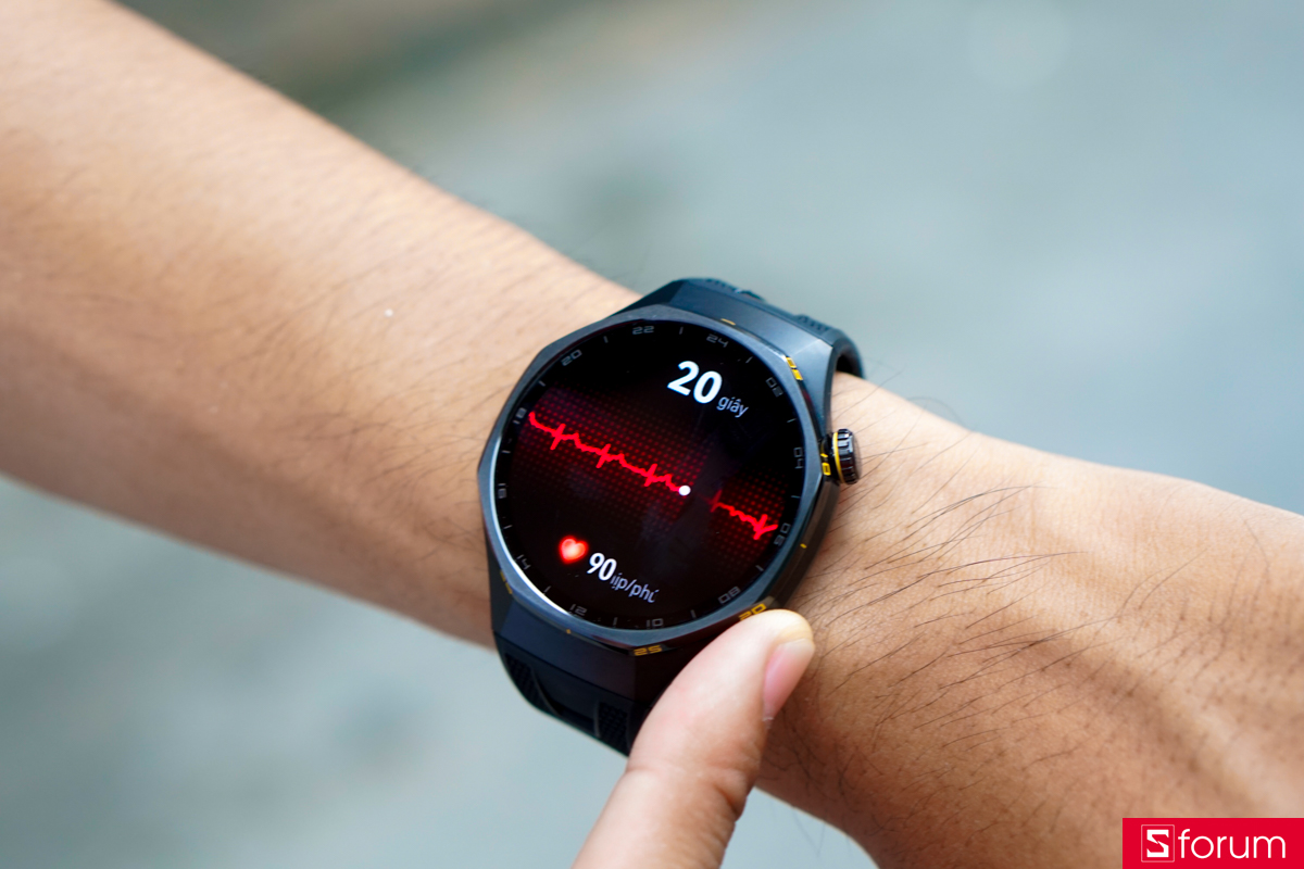 Đánh giá Huawei Watch GT 7 Pro qua tính năng