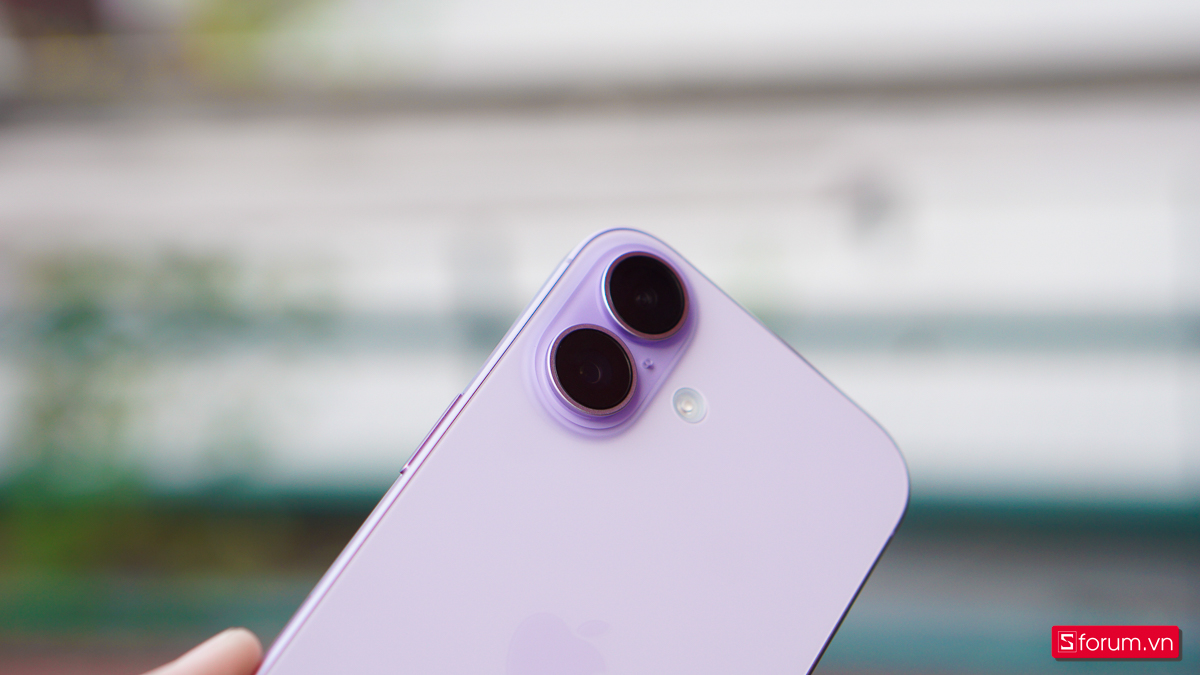 Thiết kế của cụm camera trên iPhone 17 được lấy tương tự như phiên bản tiền nhiệm
