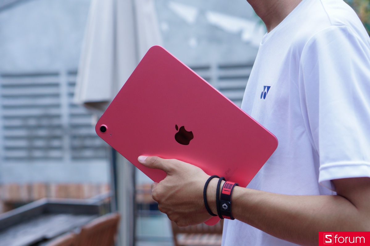 4GB RAM sẽ hơi thiếu đối với người dùng sử dụng iPad 10.9 inch 2022 để làm việc và học tập với nhiều ứng dụng song song
