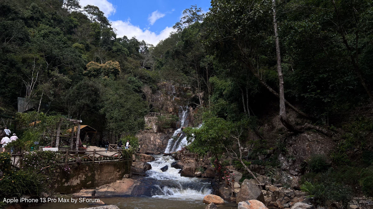 Ảnh chụp từ iPhone 13 Pro Max