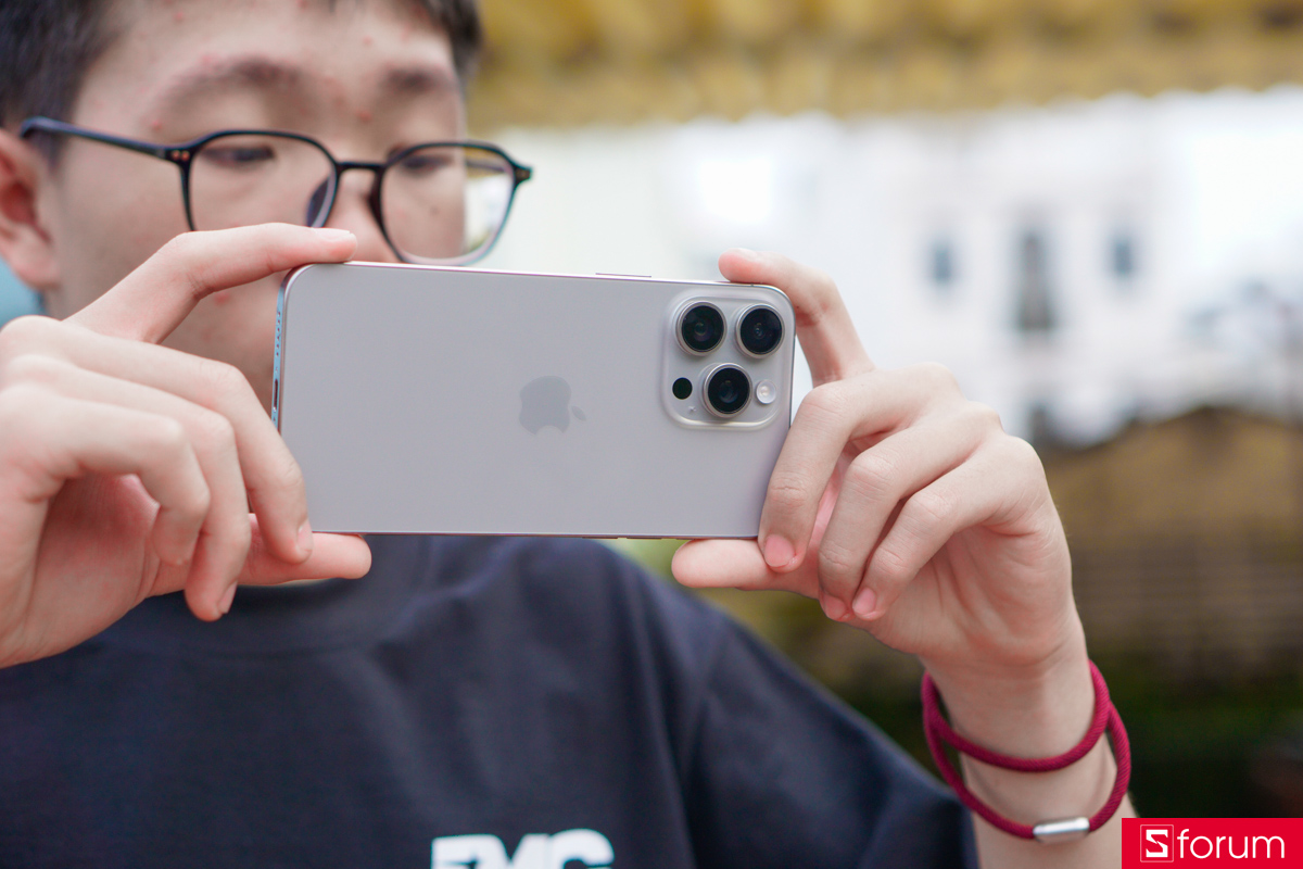 Dù đã ra mắt được một thời gian nhưng mình vẫn đánh giá iPhone 15 Pro Max vẫn là một trong những cỗ máy nhiếp ảnh thực thụ