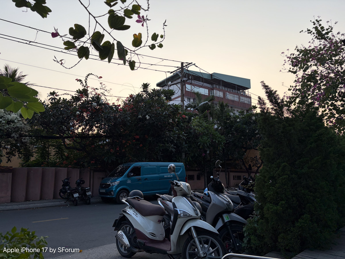 Ảnh chụp từ iPhone 17