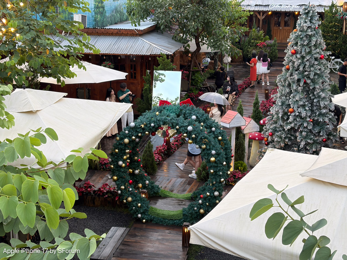 Ảnh chụp từ iPhone 17