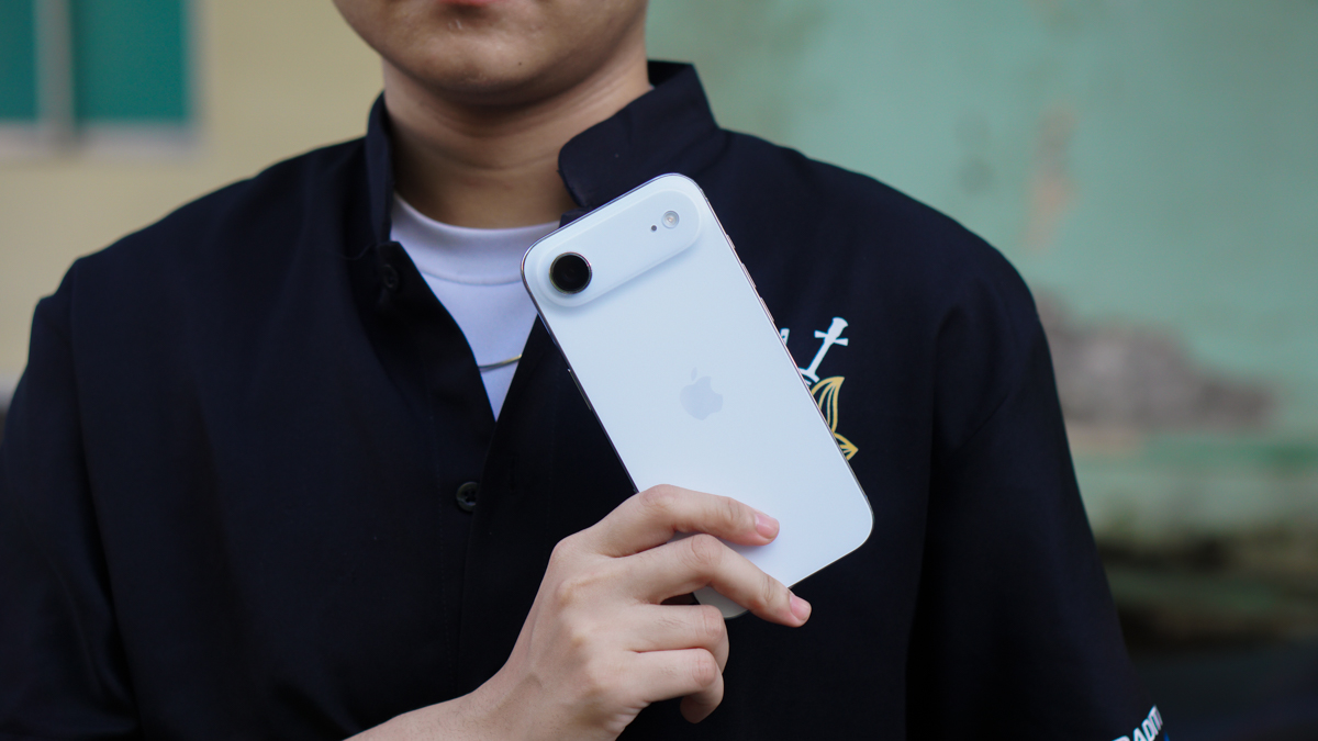 Đánh giá iPhone Air sau 1 tháng: Chiếc iPhone đột phá nhất sau nhiều năm, nhiều tiềm năng cho thế hệ sau!