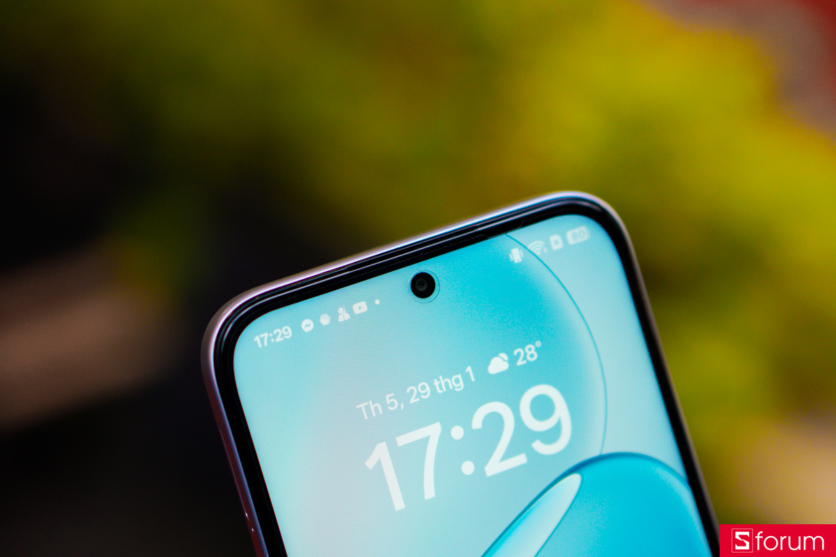 Viền màn hình trên của OPPO A6t