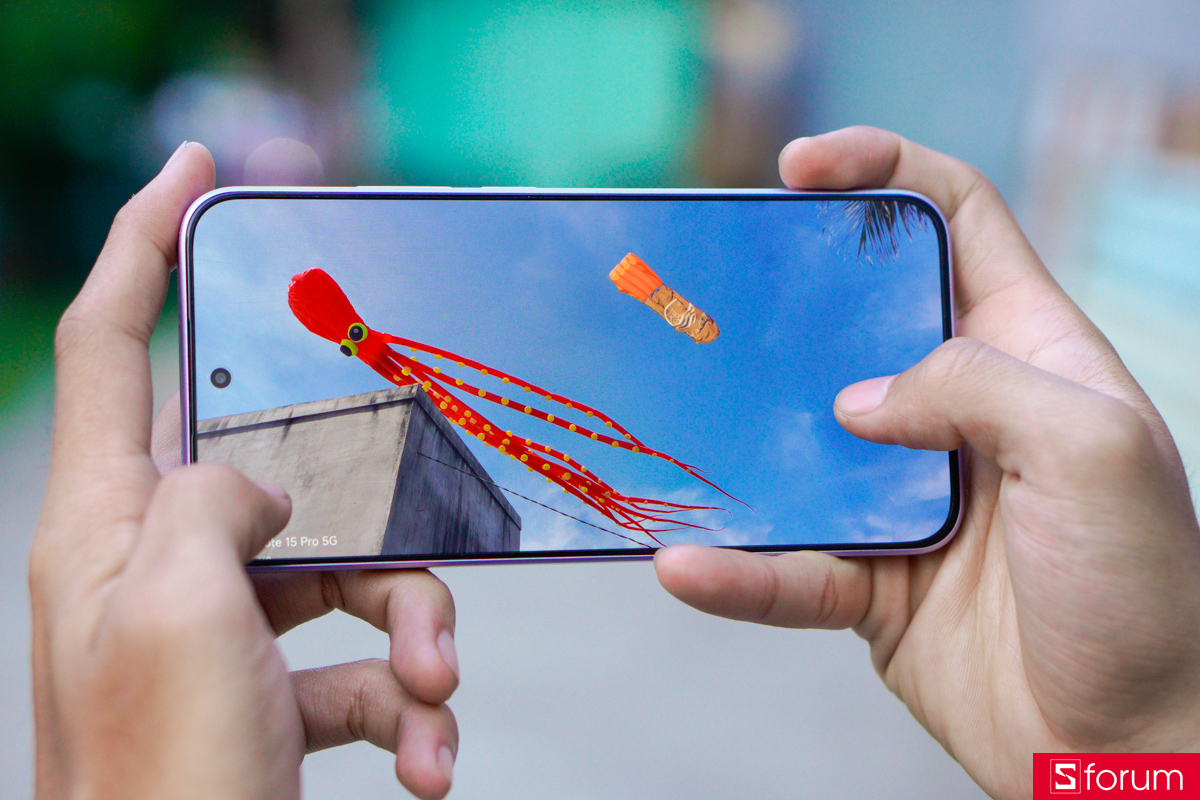 Redmi Note 15 Pro 5G với mật độ điểm ảnh tương đối với 447 ppi, cho ra độ chi tiết cao