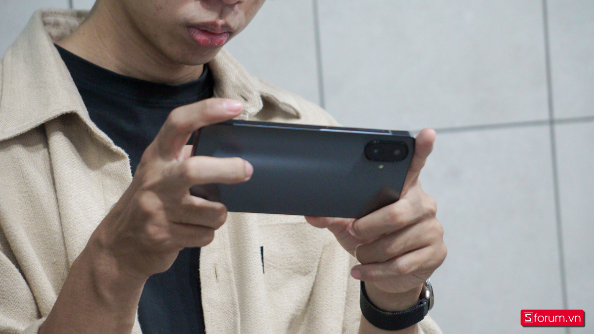 Dung lượng pin thoải mái sử dụng trên Samsung Galaxy A07