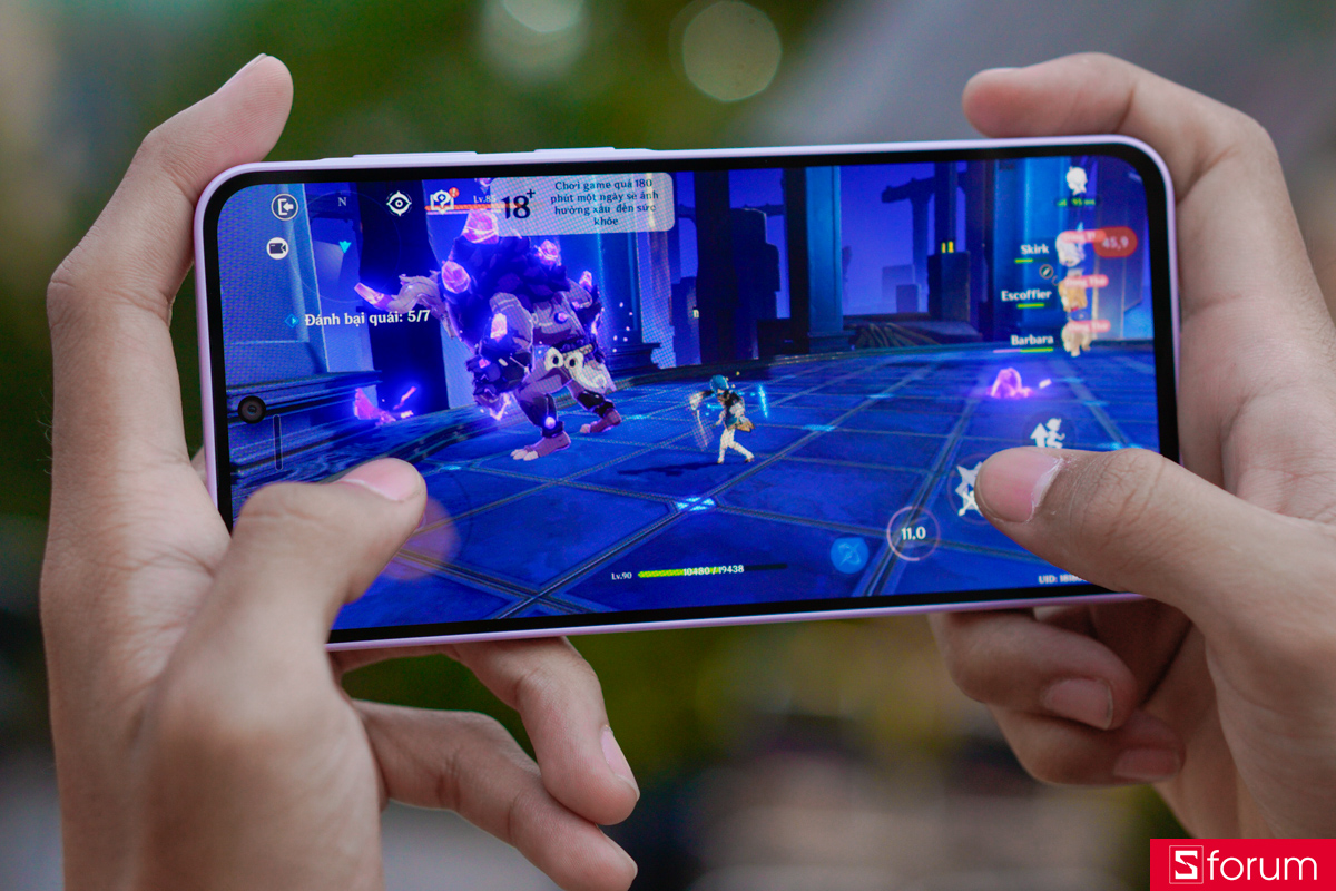 Sở hữu tần số quét màn hình lên đến 120Hz là một trong những trang bị khiến mình đánh giá Samsung Galaxy A37 5G cực kì cao