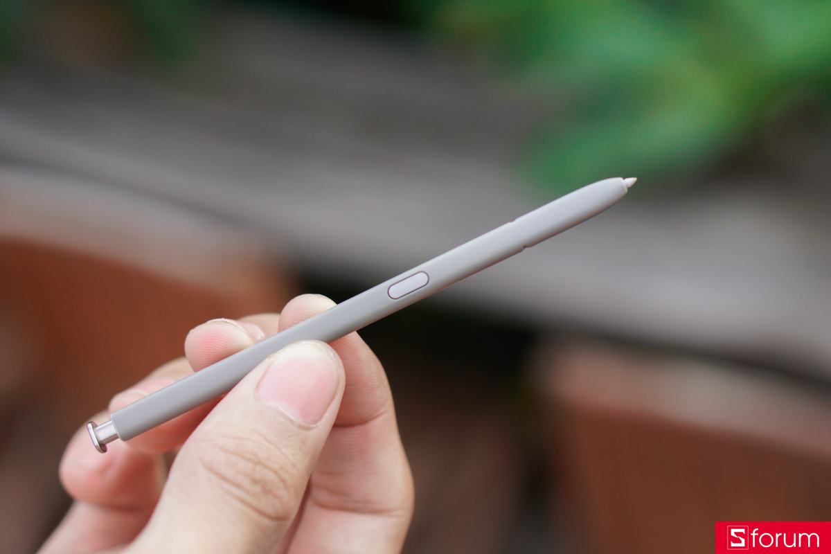 Thiết kế SPen trên Samsung Galaxy S24 Ultra