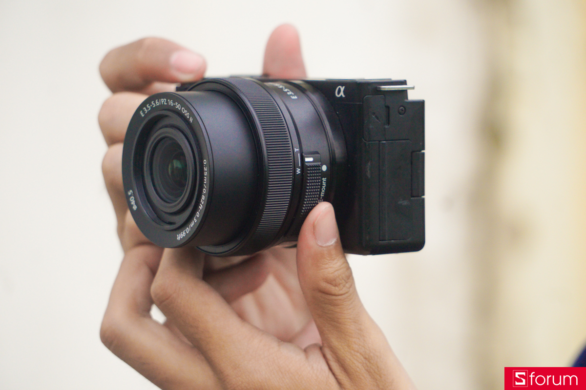 Về chống rung, Sony ZV-E10 được trang bị chống rung điện tử với hai chế độ Standard và Active