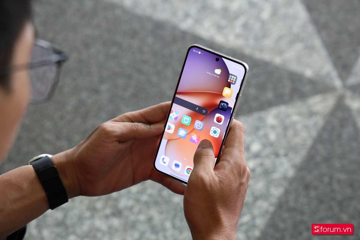 Đánh giá Xiaomi 13 trong năm 2025 vẫn đang là màn hình 120Hz