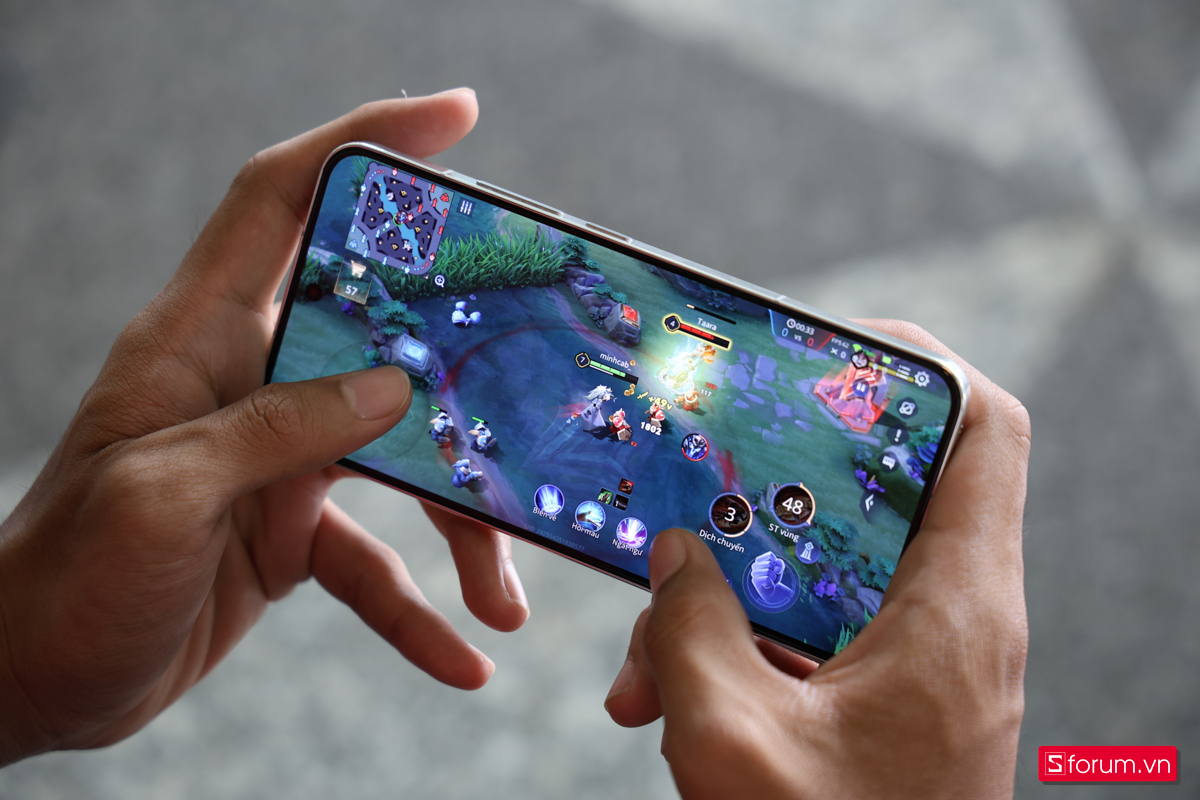 Trải nghiệm chơi Liên Quân Mobile trên Xiaomi 13