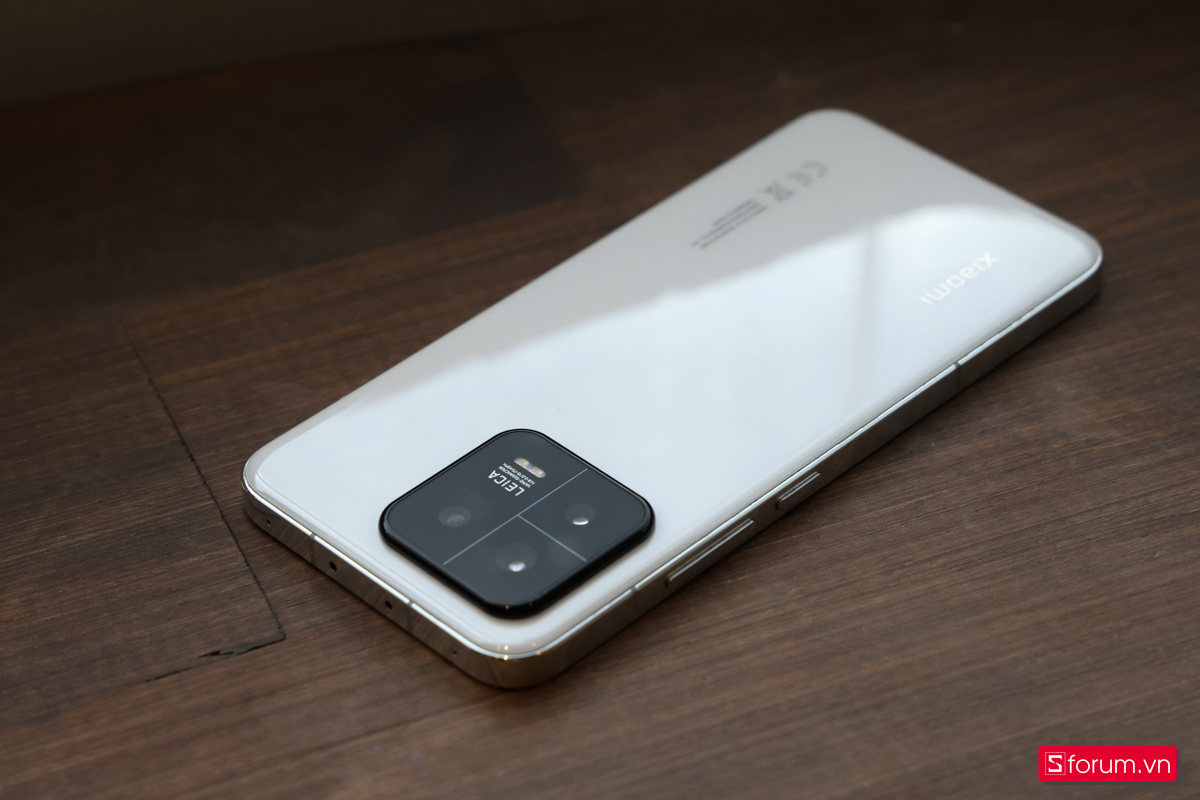 Đánh giá Xiaomi 13 trong năm 2025 với Leica vẫn đang nắm được thị trường với camera cực kì nghệ thuật