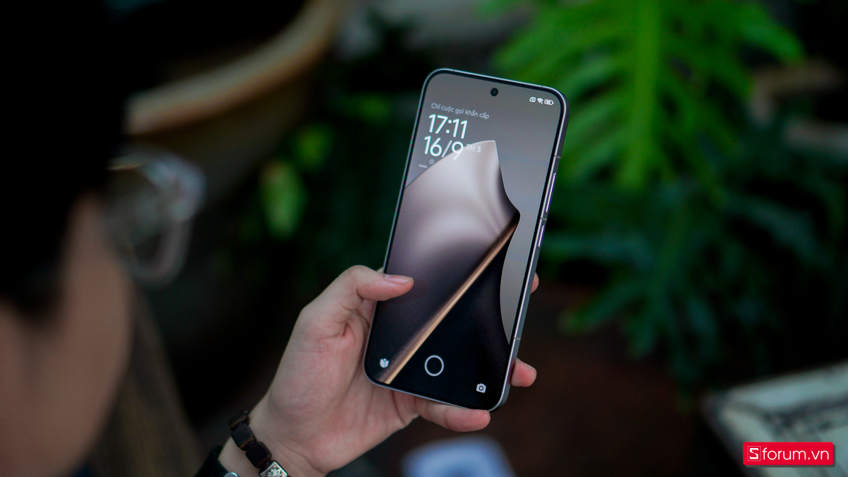 Xiaomi 15T Pro cho không gian hiển thị lớn hơn