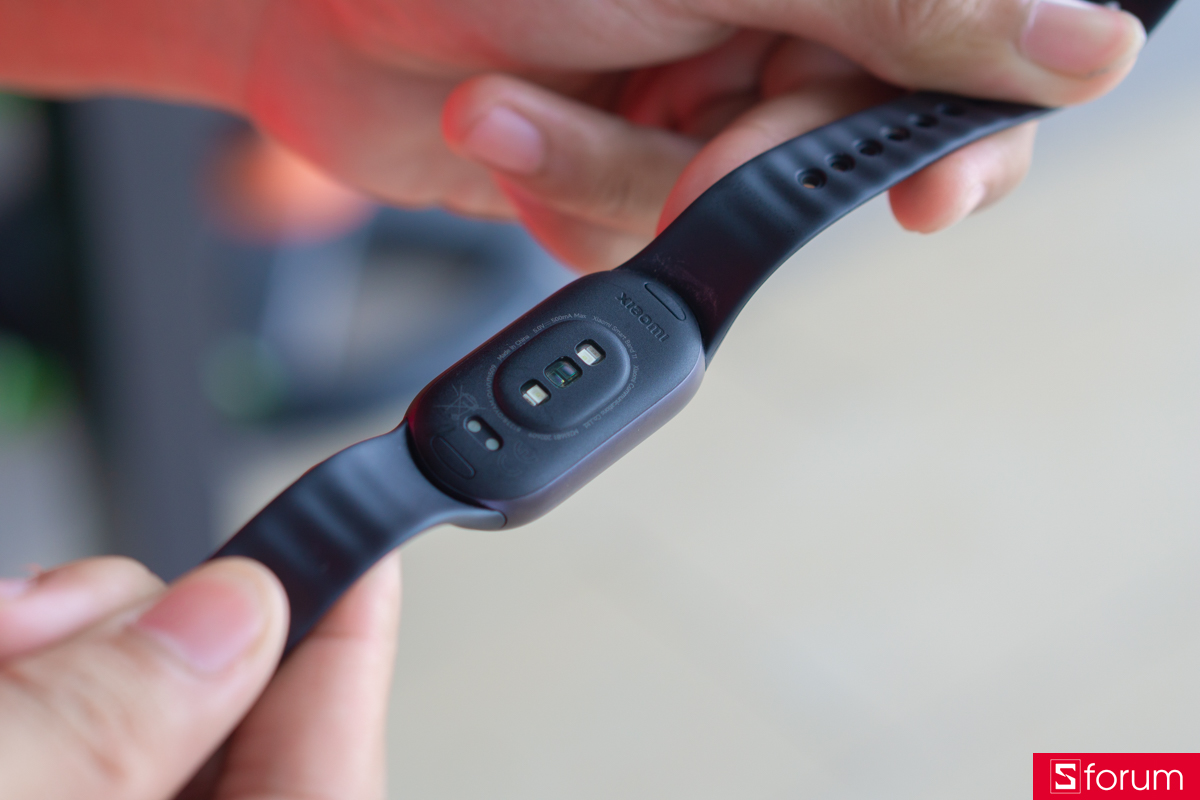 Đánh giá Xiaomi Smart Band 11 qua thiết kế
