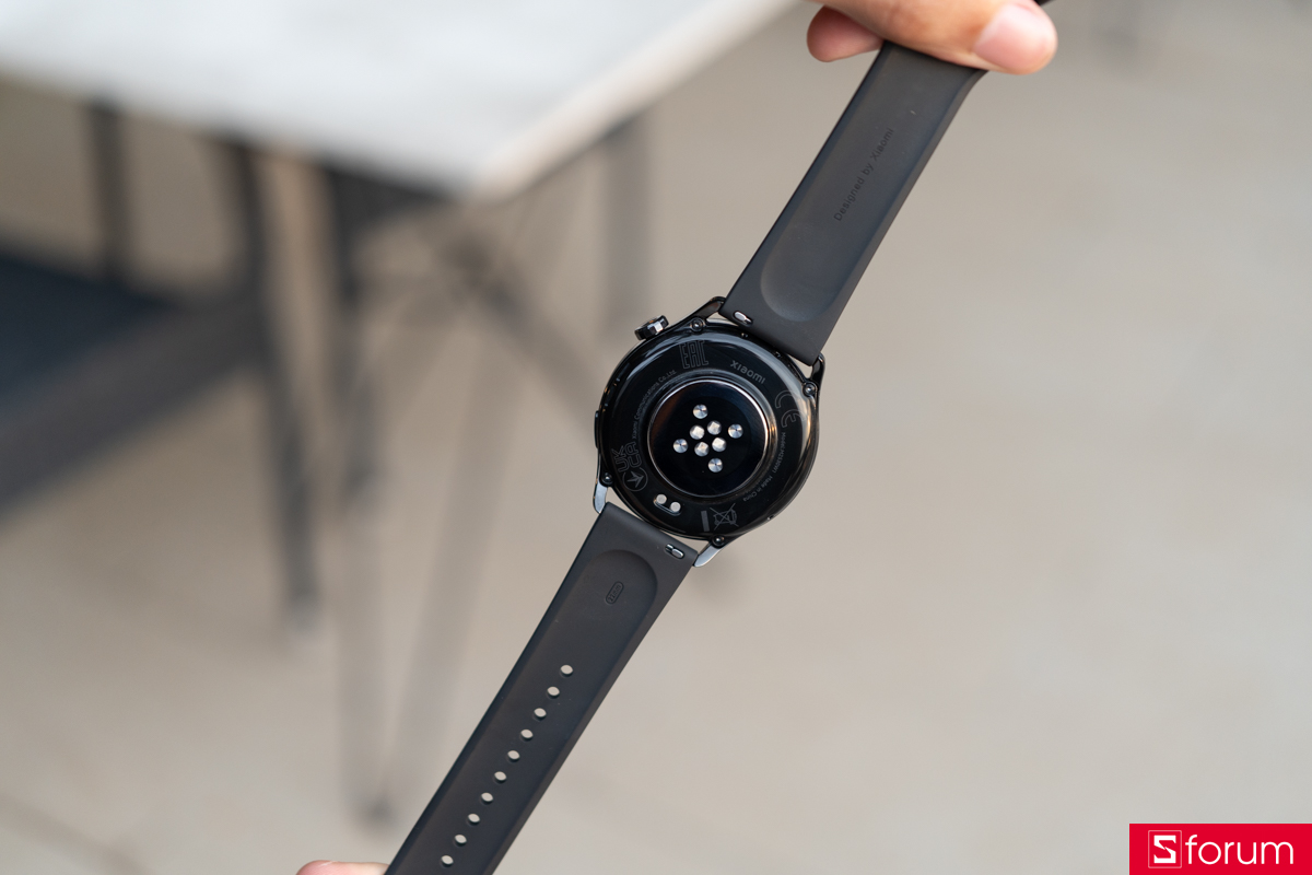 Với cụm cảm biến mới nhưng Xiaomi Watch S5 vẫn sở hữu độ mỏng rất quyến rũ