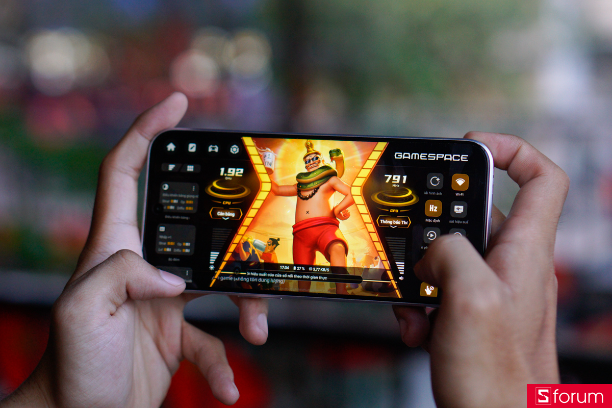 ZTE Nubia Neo 5 5G hỗ trợ người dùng qua ứng dụng GameSpace, cho phép bạn can thiệp sâu vào hệ thống