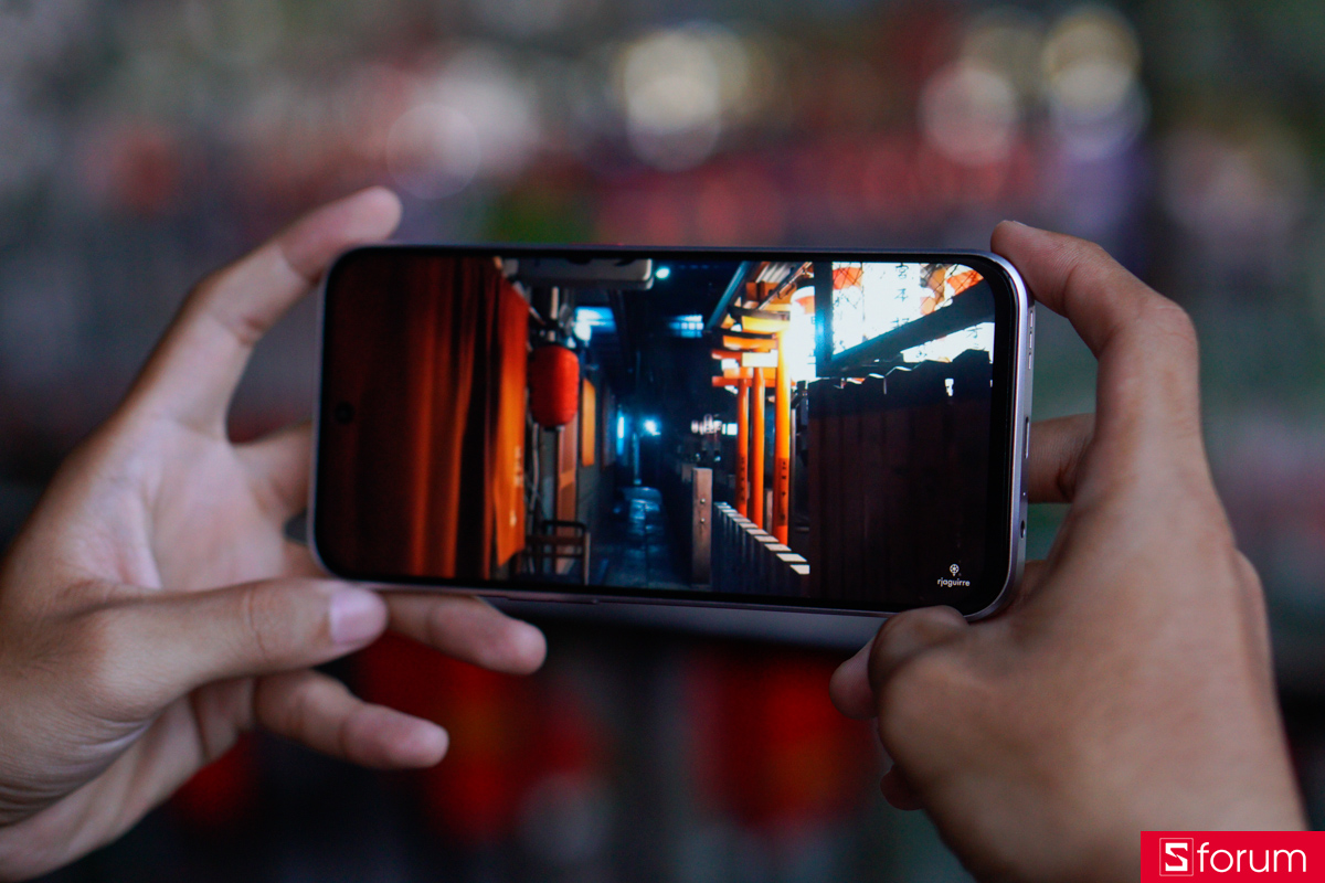 Màn hình của ZTE Nubia Neo 5 5G được trang bị những gì tối ưu nhất dành cho game thủ như tấm nền IPS LCD với độ phân giải 900x1940 pixels