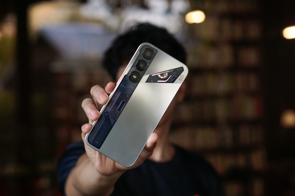 Đánh giá Nubia Neo 5 5G: Gaming phone giá rẻ, đủ khỏe cho việc leo rank!