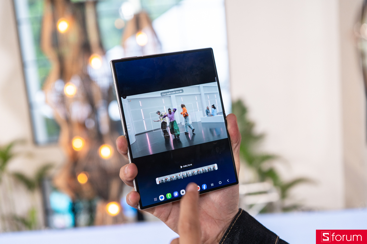 Tính năng Fancam mới trên Galaxy Z Fold8