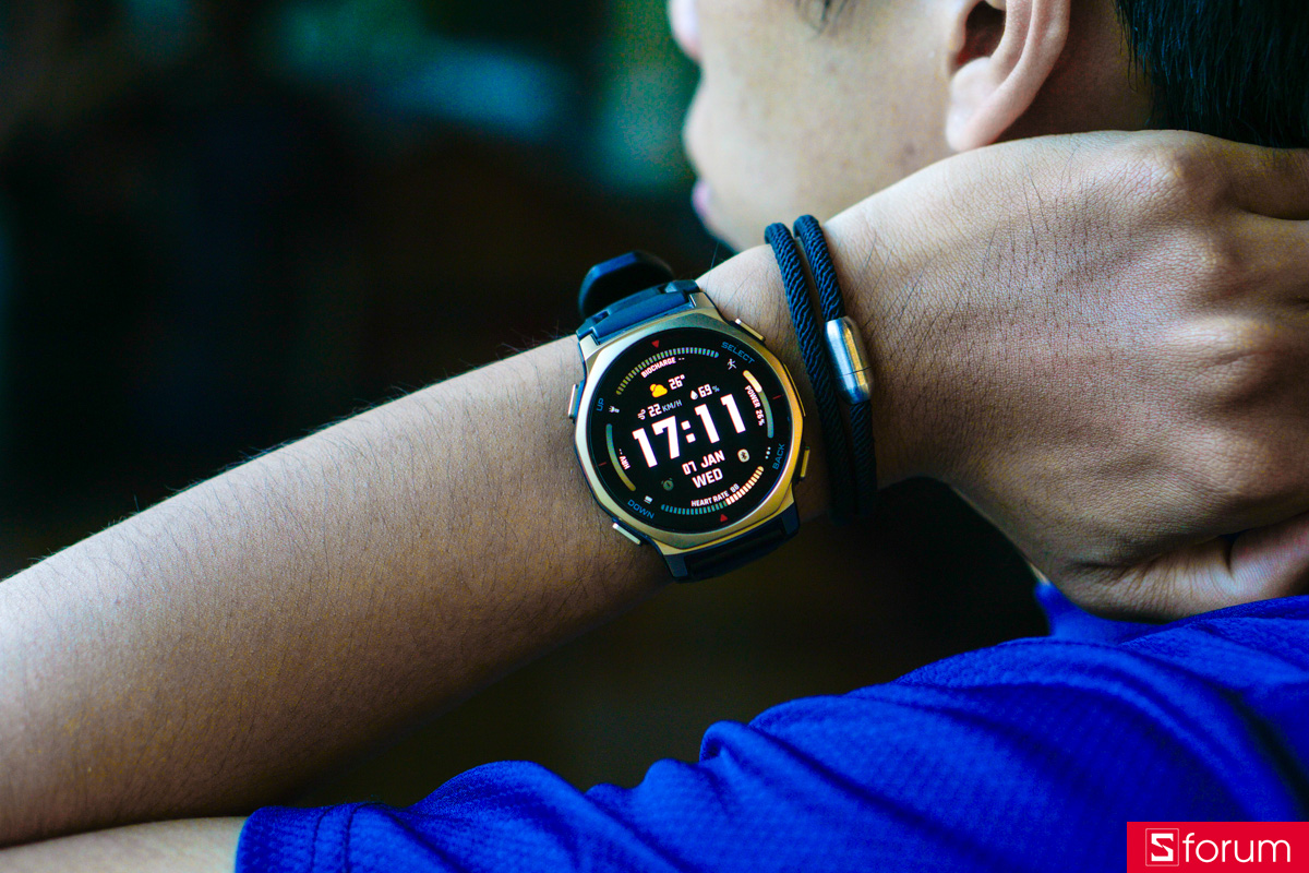 Thiết kế của Amazfit T-Rex 3 Pro 44mm mang kiểu dáng năng động, đậm chất outdoor