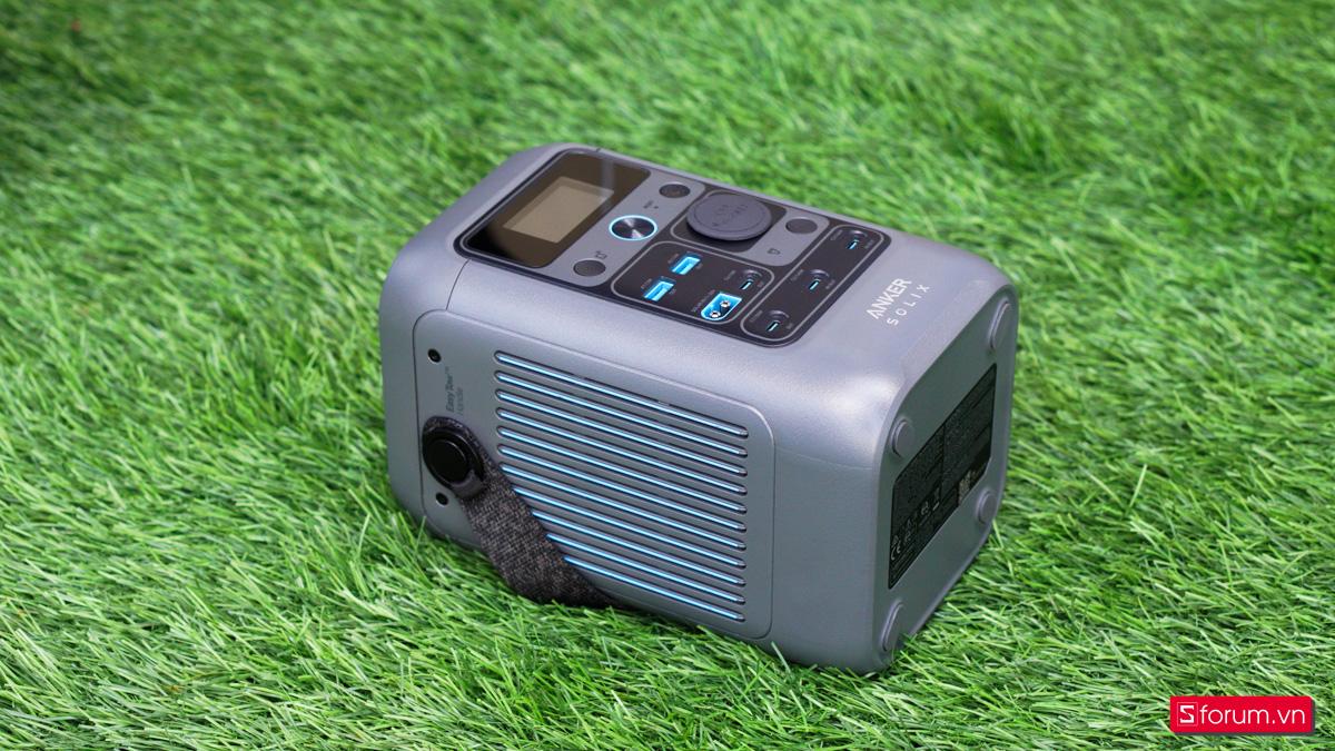 Trên tay Anker Solix C300 DC dành cho đối tượng di chuyển xa ngắn ngày
