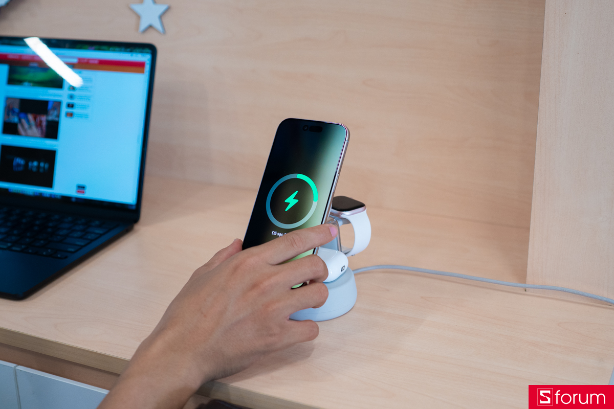 Belkin UltraCharge Pro được trang bị công suất lên đến 25W