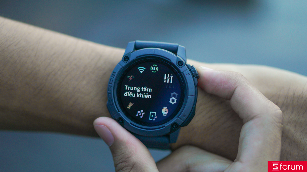 Coros Nomad cho mình trải nghiệm theo dõi sức khỏe cũng như tracking các hoạt động thể thao của mình cực kì tốt với độ chính xác khá cao