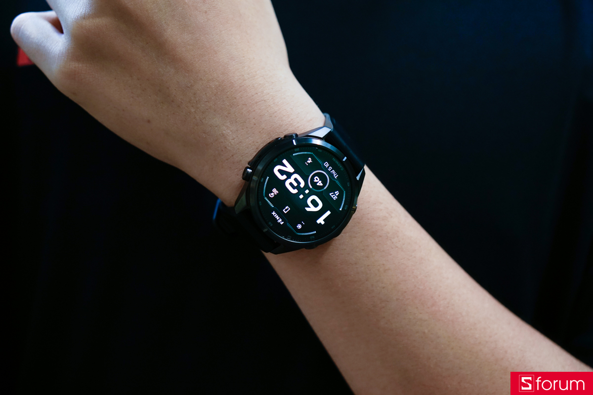 Thiết kế và ngoại hình của Garmin Fenix 9 Pro