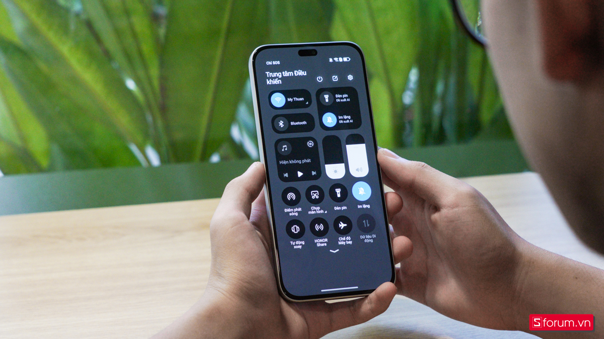 HONOR 400 Lite cho thời lượng pin khá tốt