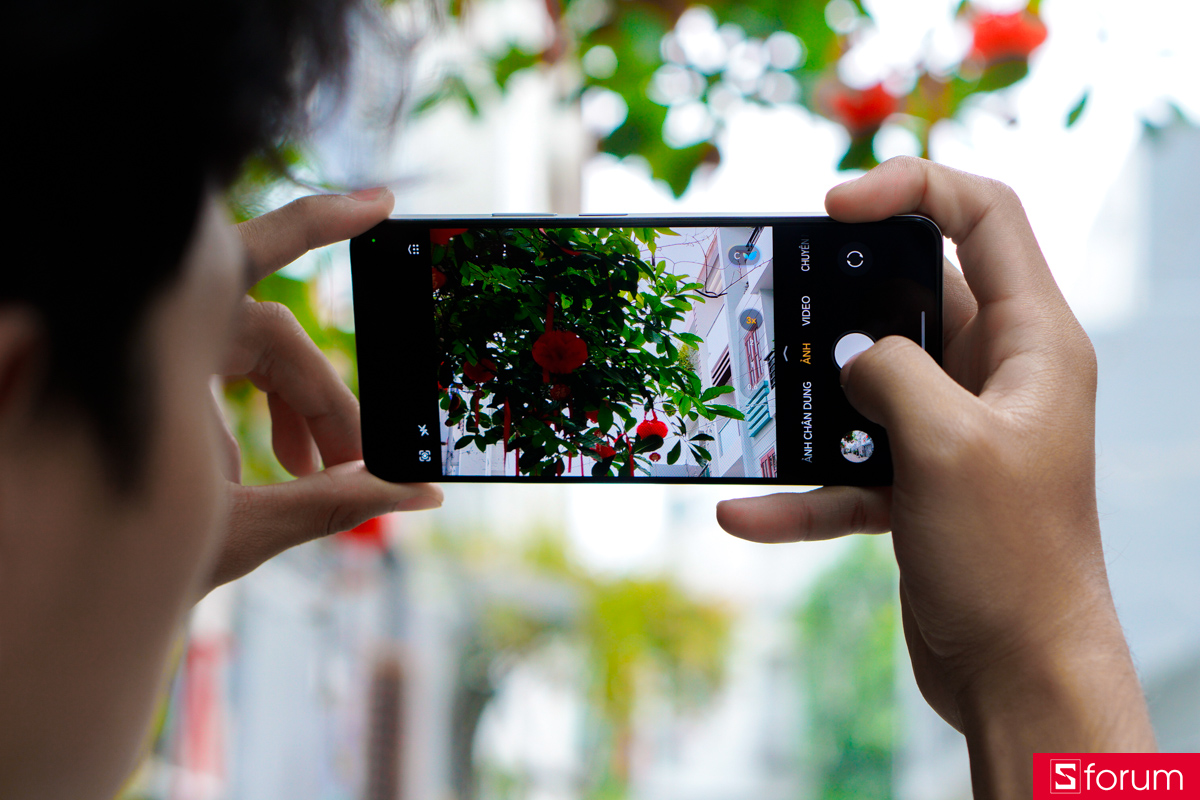 HONOR X8d cũng được trang bị một camera góc siêu rộng với độ phân giải 5MP f/2.2