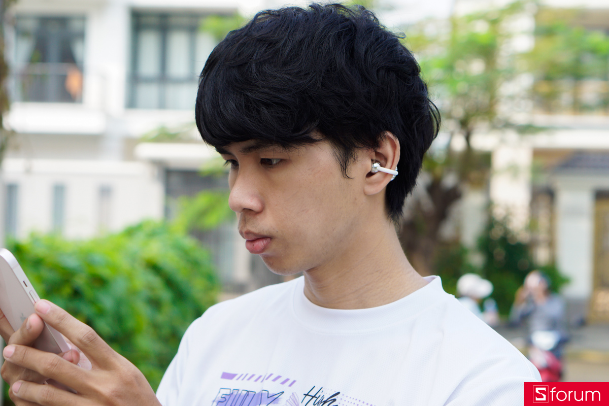 Một trong những điểm nổi bật nhất trên Huawei FreeClip 2 là HarmonyOS AI Ear Assistant