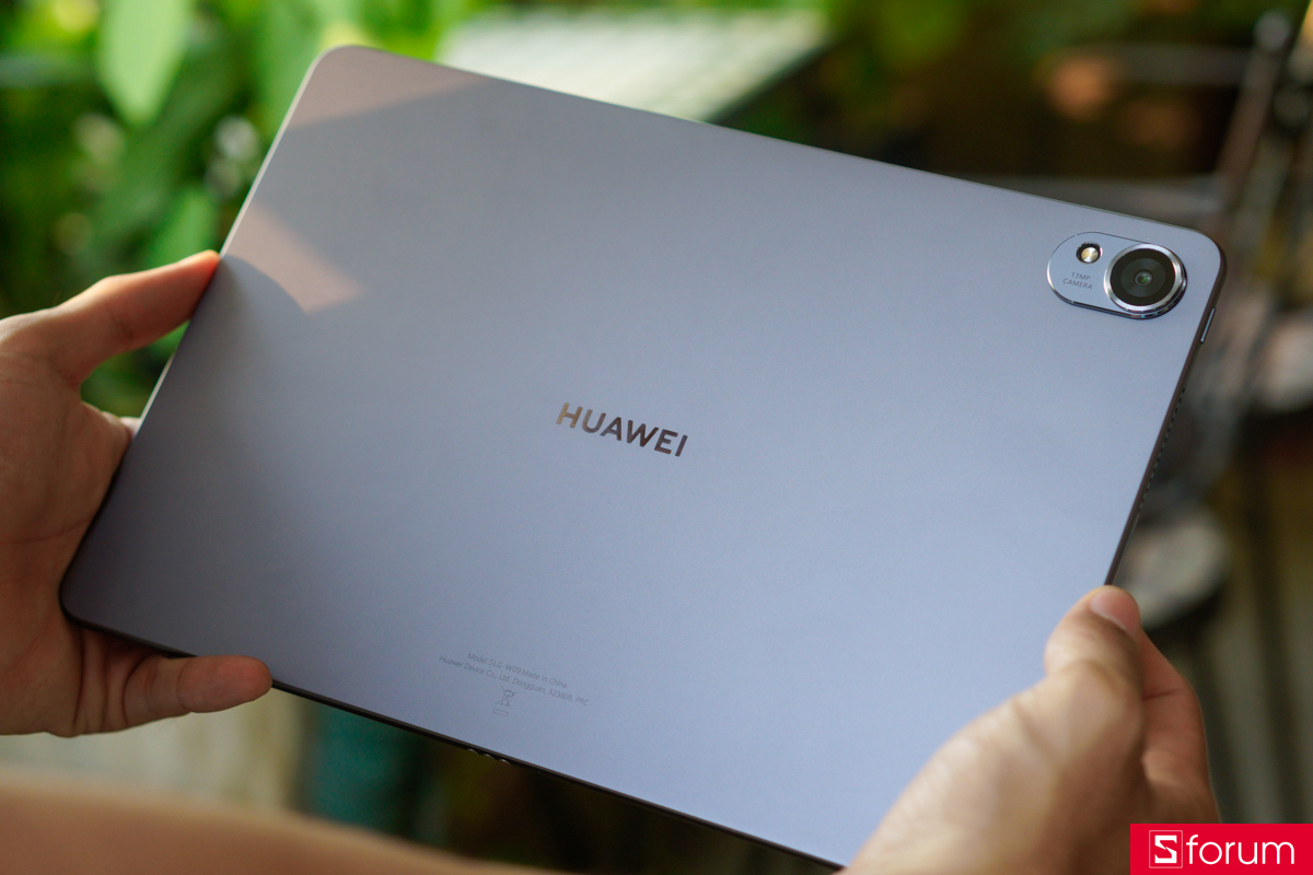 Huawei MatePad 11.5 S mang một thiết kế nguyên khối cực kỳ tinh tế và sang trọng