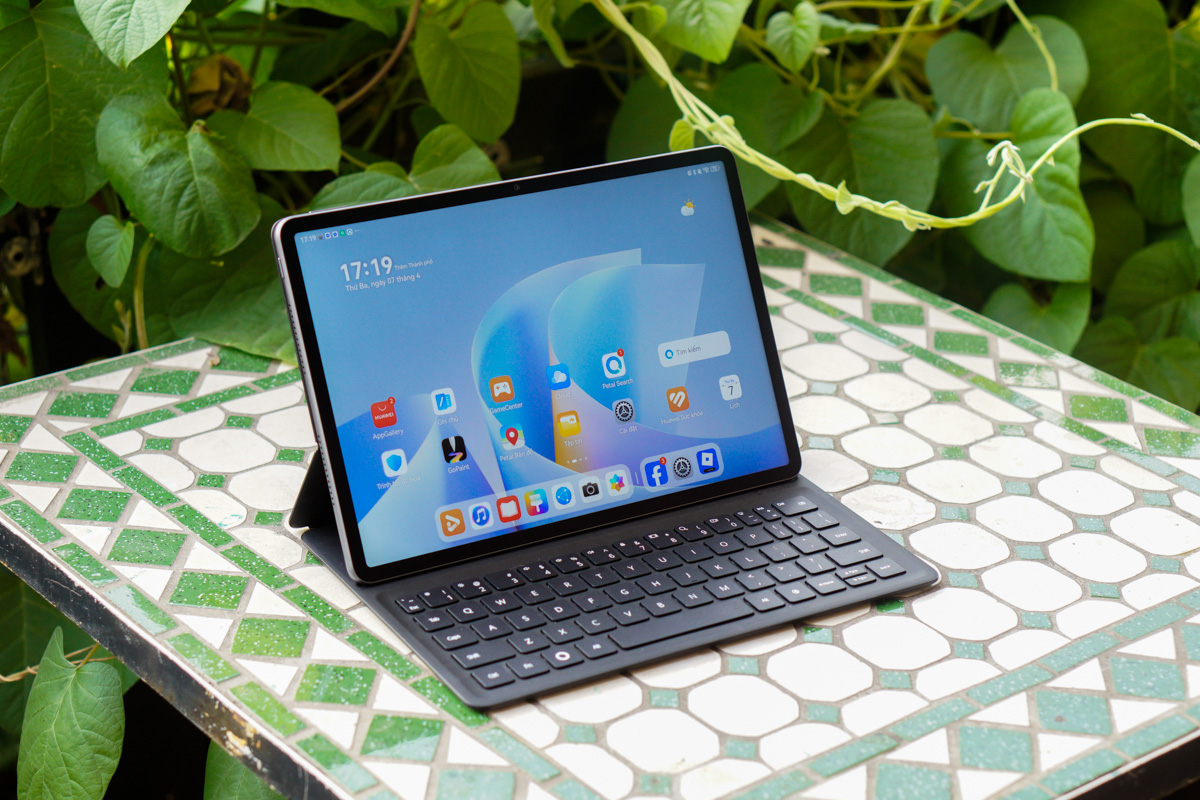 Trên tay Huawei Matepad 11.5" S 2026: Màn hình PaperMate mới, trang bị đầy đủ phụ kiện, giá 13.2 triệu đồng