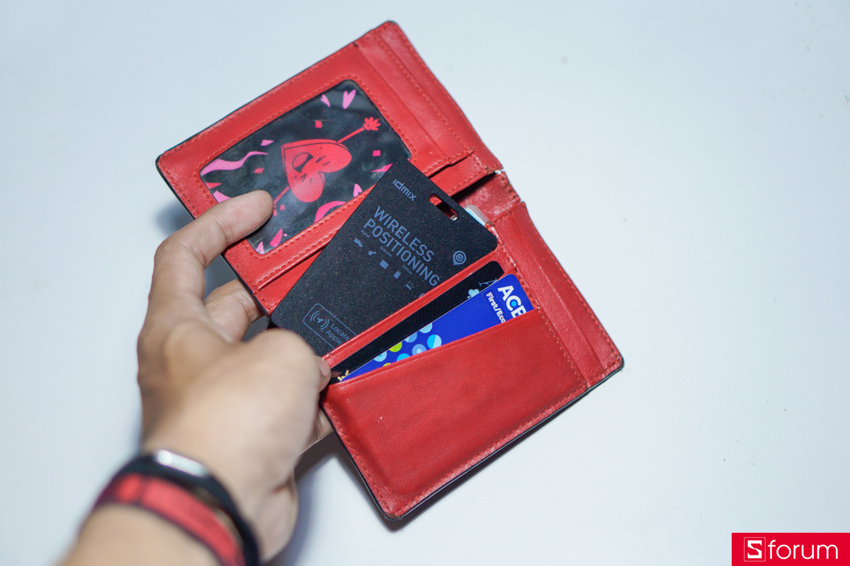 Nhờ sử dụng vật liệu PVC cao cấp, trọng lượng của IDMIX Air Star chỉ vỏn vẹn khoảng 12g