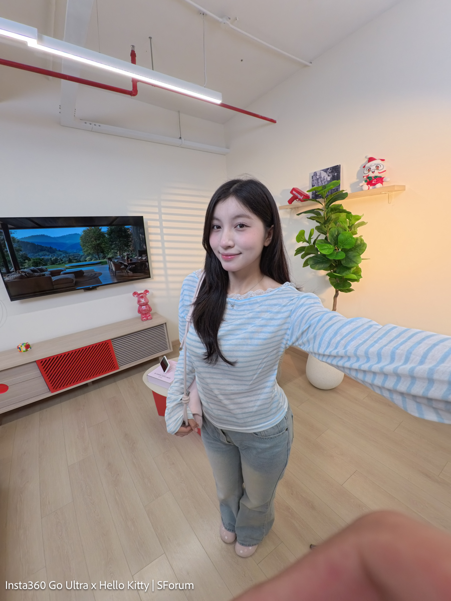 Ảnh chụp từ Insta360 Go Ultra phiên bản Hello Kitty