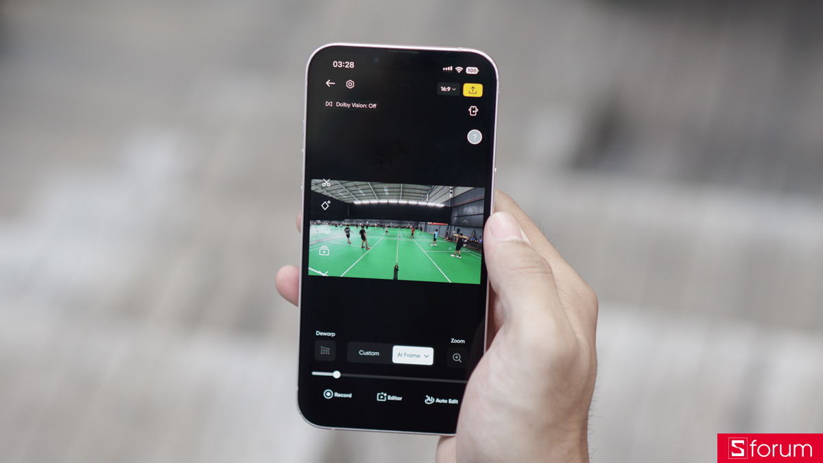 Trải nghiệm edit clip trên ứng dụng Insta360