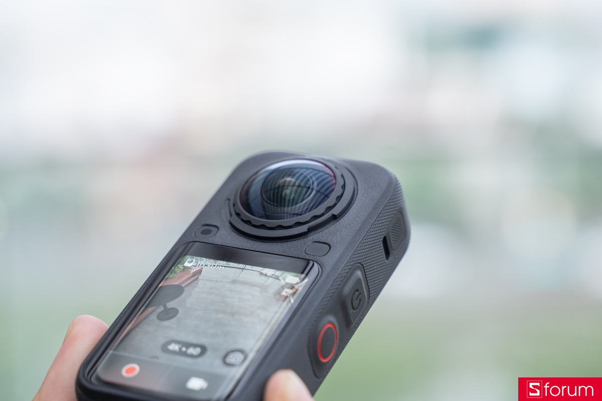Khả năng quay chụp của Insta360 X6