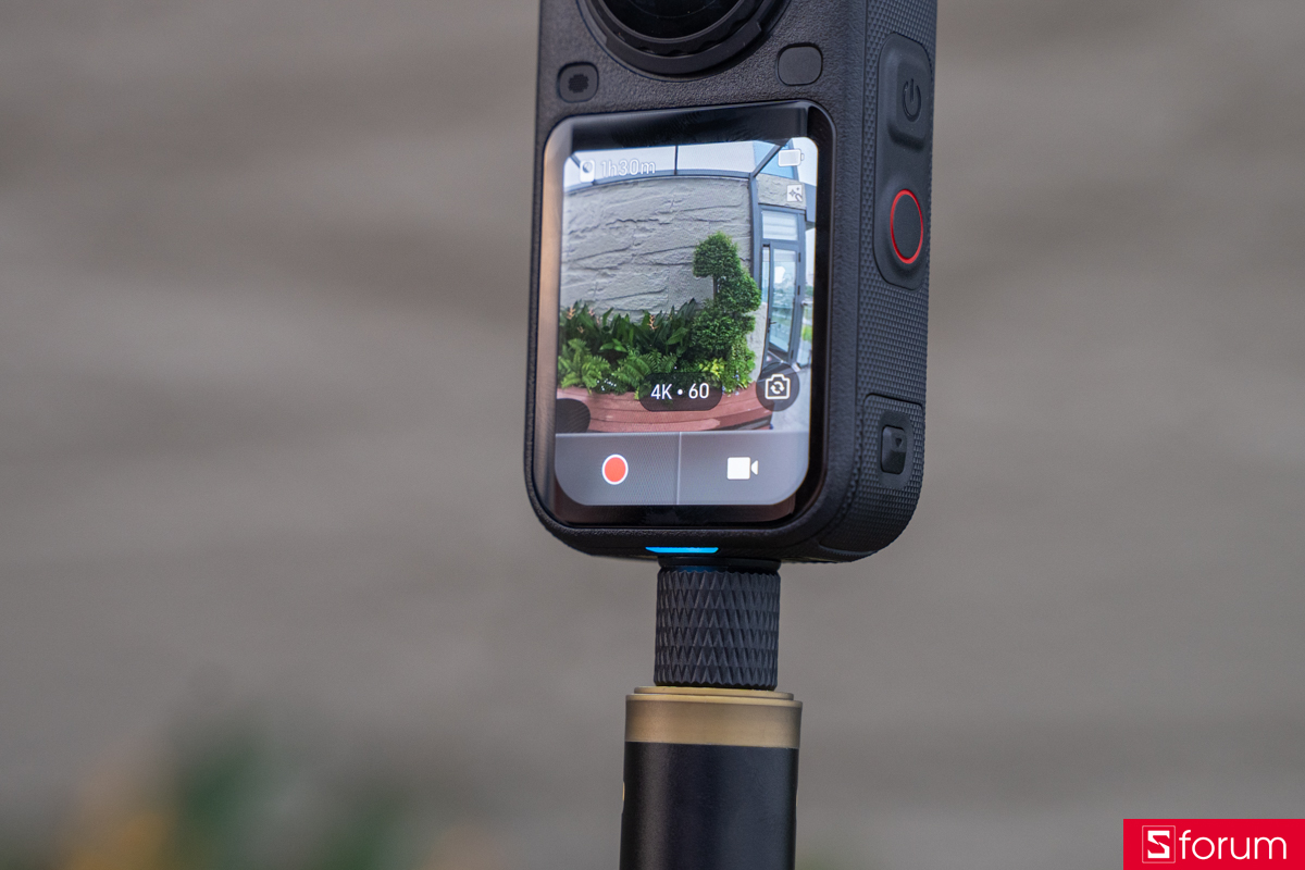 Thiết kế và ngoại hình của Insta360 X6