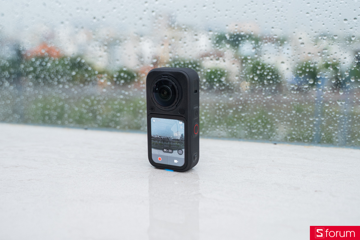 Thiết kế và ngoại hình của Insta360 X6