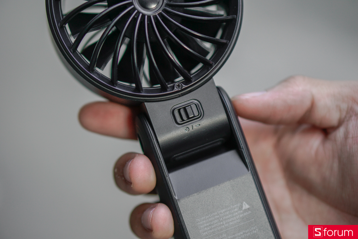 Về công nghệ, Jisulife Life 7 được trang bị hệ thống động cơ không chổi than (brushless motor) nâng cấp kết hợp cùng lồng quạt 12 cánh được thiết kế tối ưu khí động học