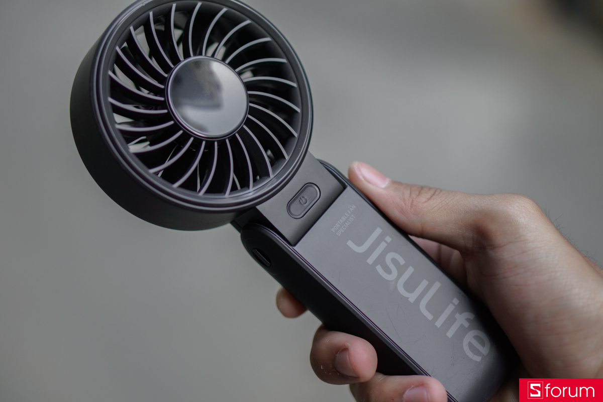 Mặt trước của Jisulife Life 7