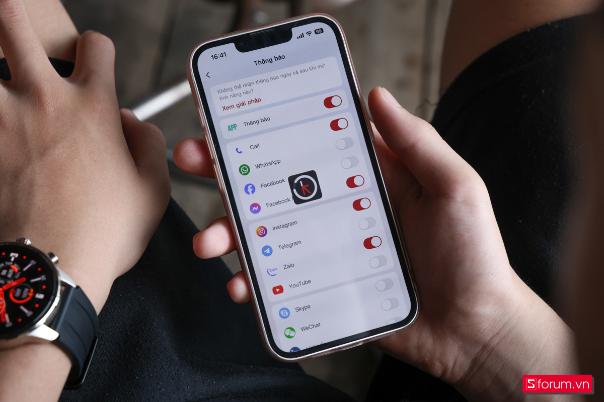 Đánh giá Kieslect Kr 3 chọn ứng dụng hiển thị thông báo có phần bị hạn chế