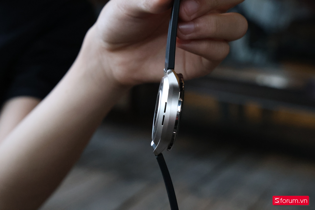 Đánh giá Kieslect Kr 3 sở hữu khung nhựa