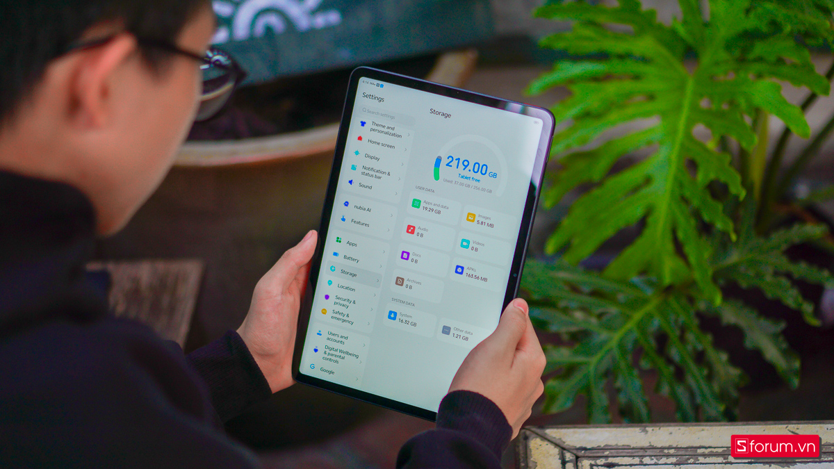 nubia Pad Pro cho khả năng đa nhiệm và lưu trữ cực kì tốt với 12GB RAM và 256GB bộ nhớ trong